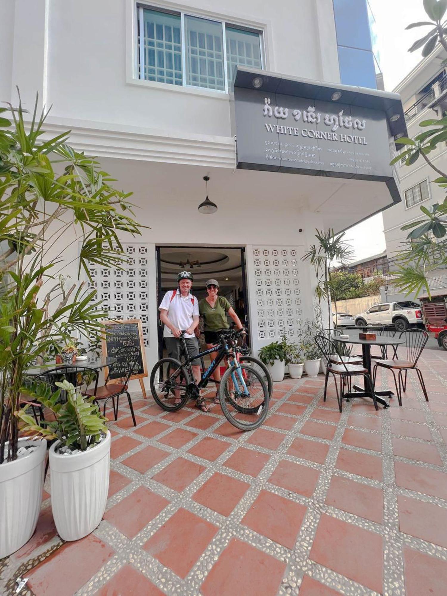 White Corner Hotel Phnom Penh Ngoại thất bức ảnh