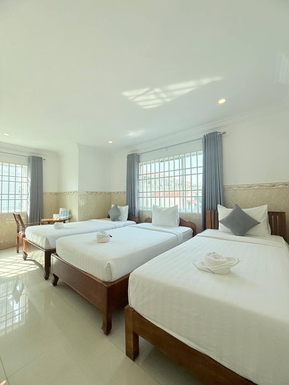 White Corner Hotel Phnom Penh Ngoại thất bức ảnh